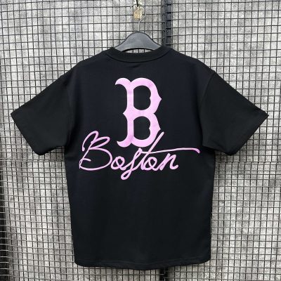 Áo Thun New Era Boston Red Sox Chữ Ký Đen Hồng *13225494*