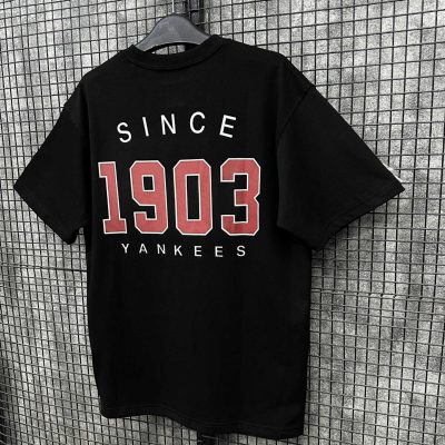 Áo Thun New Era New York Yankees Đen Chữ Đỏ Logo Thêu Xù *18845788*