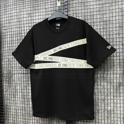 Áo Thun New Era New York Yankees Đen Text Sọc Trắng *16554423*